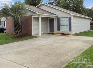 Building Photo - 417 Oak Knoll Ln