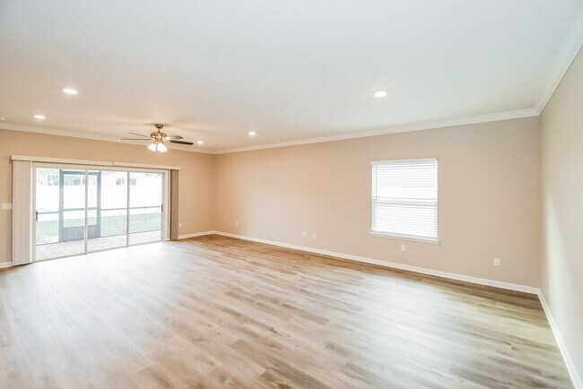 Foto del edificio - 16171 Magnolia Grove Way
