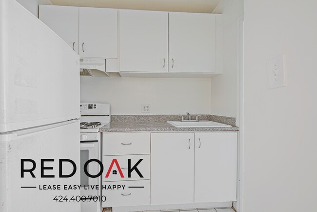 Foto del edificio - 723 S Mansfield Ave