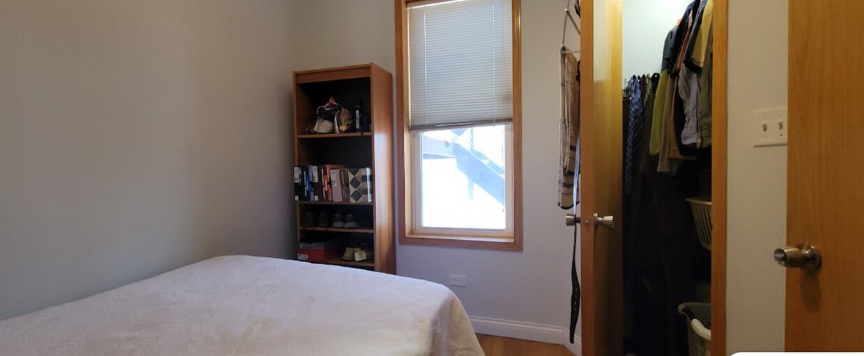 Foto principal - 2700 W Chicago Ave