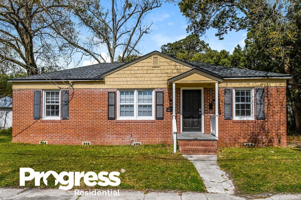 4761 Cambridge Rd, Jacksonville, FL 32210 House Rental in