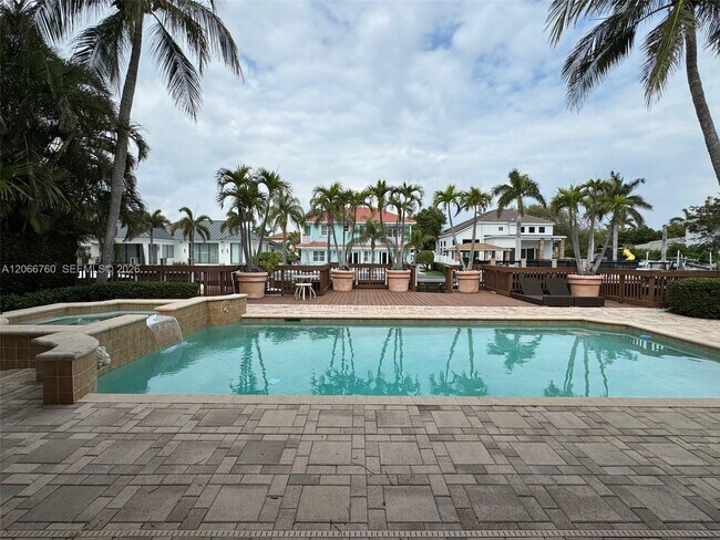 Building Photo - 891 Captiva Dr