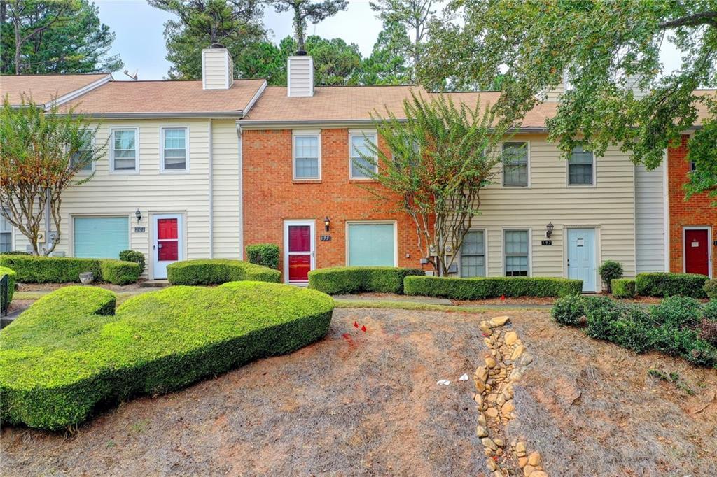 Primary Photo - 204 Mill Creek Pl