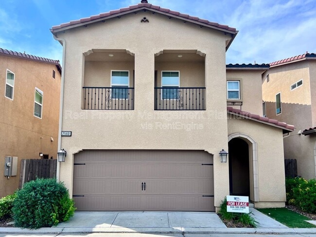 Foto del edificio - 2560 Daisy Dr