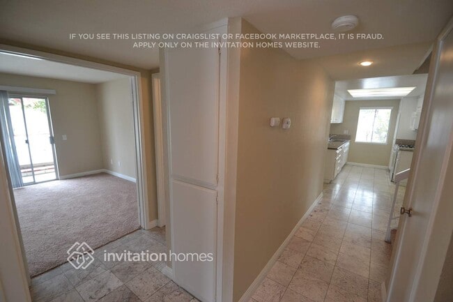 Foto del edificio - 2414 S Woodlark Dr