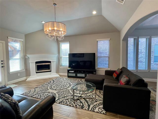 Building Photo - 10517 Wagon Wheel Way