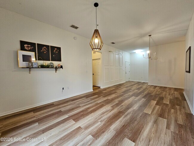 Foto del edificio - 4056 Meander Pl