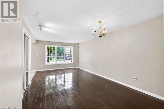 Building Photo - 2432 Cornerbrooke Crescent