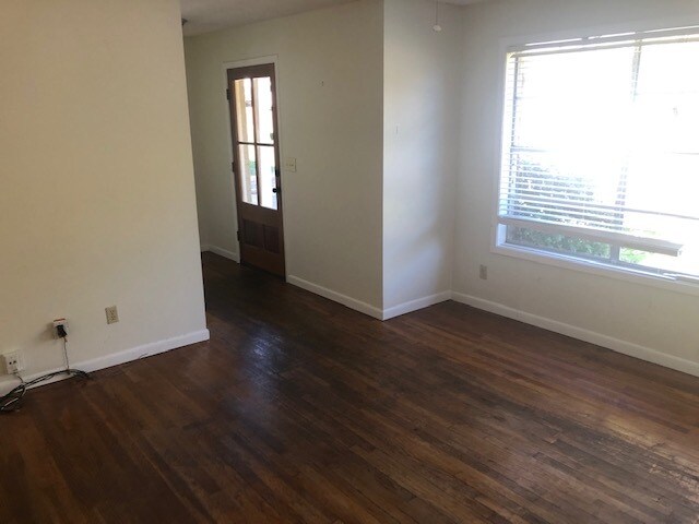 Foto del edificio - 213 N 6th St