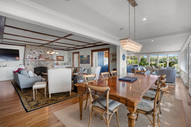 Building Photo - 912 Peconic Bay Blvd