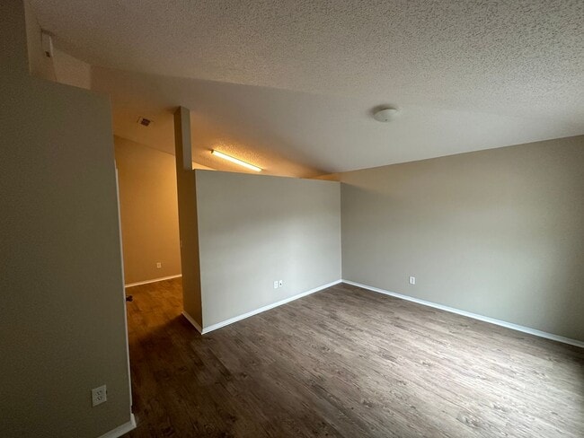 Building Photo - 3 Bed / 2 Bath Refurbed Home For Rent Pine Hills - SECTION EIGHT ACCEPTED!!