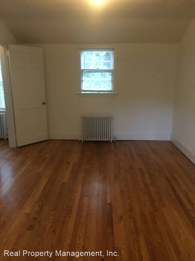 Building Photo - 3 br, 3 bath House - 120 Minor Rd