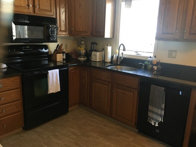 Kitchen - 732 Orange St