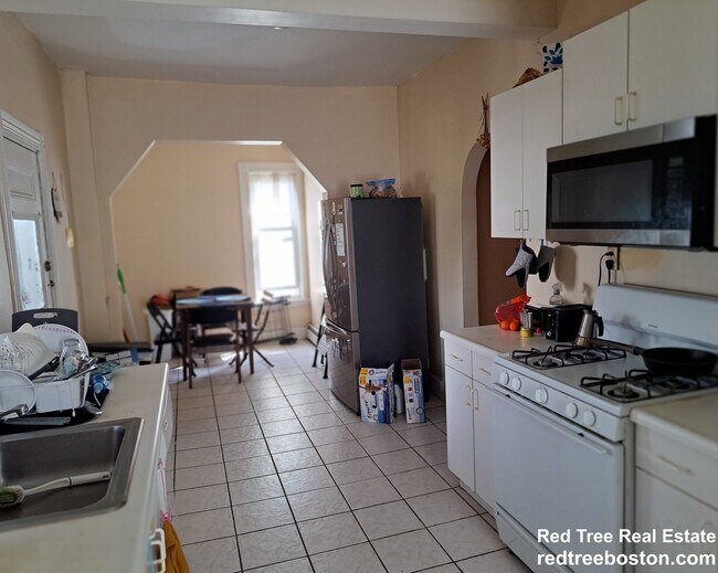 Building Photo - 3 Washburn Terrace