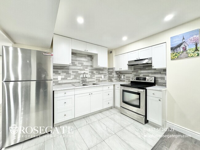 Building Photo - Bright 2-Bedroom Basement Apartment with Parking in Ajax