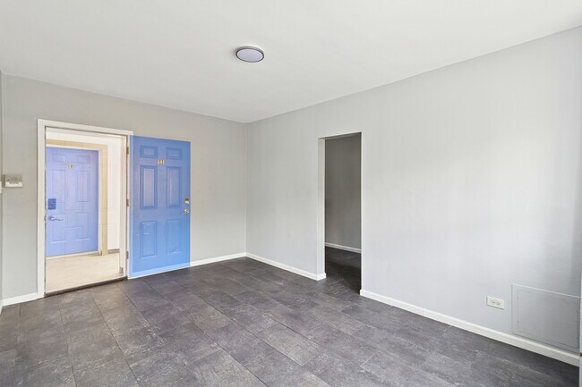 Foto del edificio - 6228 S Western Ave