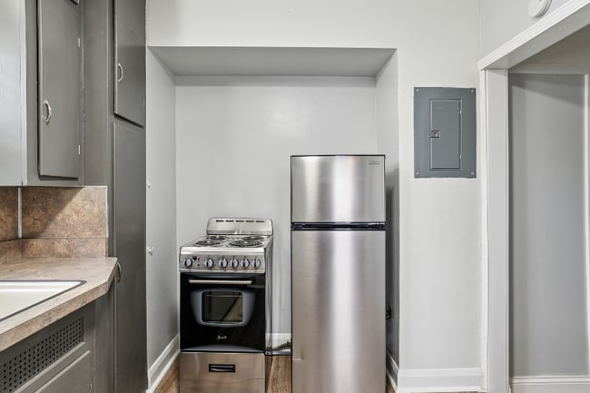 Foto del edificio - 4135 Jackman Rd