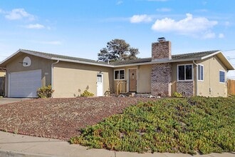 Building Photo - 1119 Sunnyhill Ct