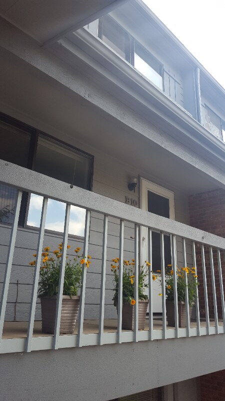 Building Photo - 3460 Colorado Ave