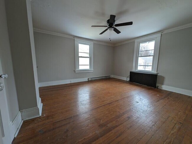 Building Photo - 319 Wadsworth St