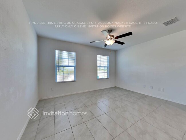 Building Photo - 3024 Wallace Wls Ct