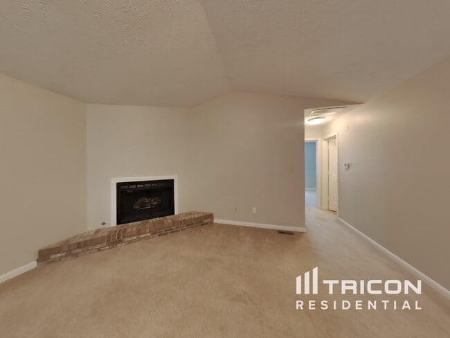 Building Photo - 3149 Sextant Dr