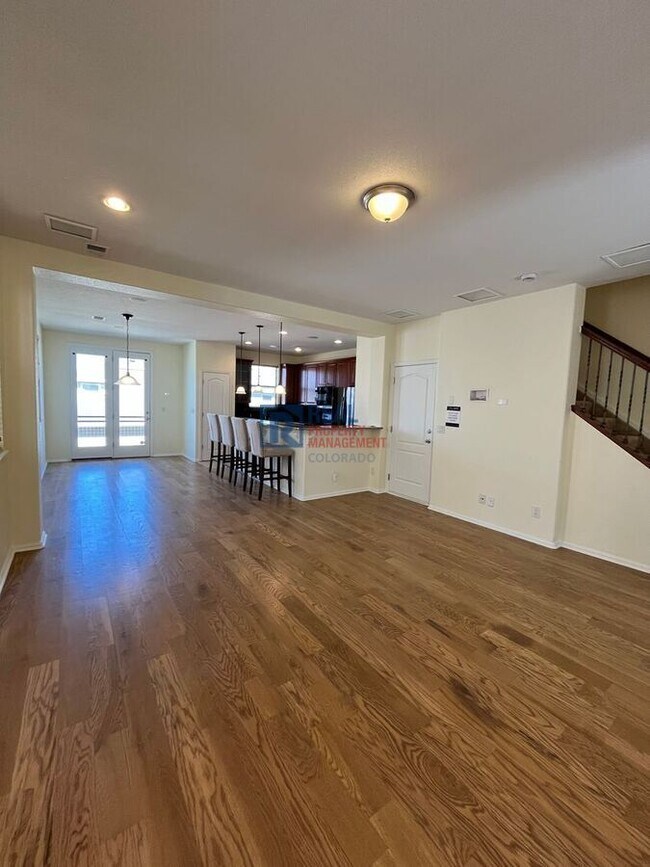 Foto del edificio - 13583 E Longview Ave