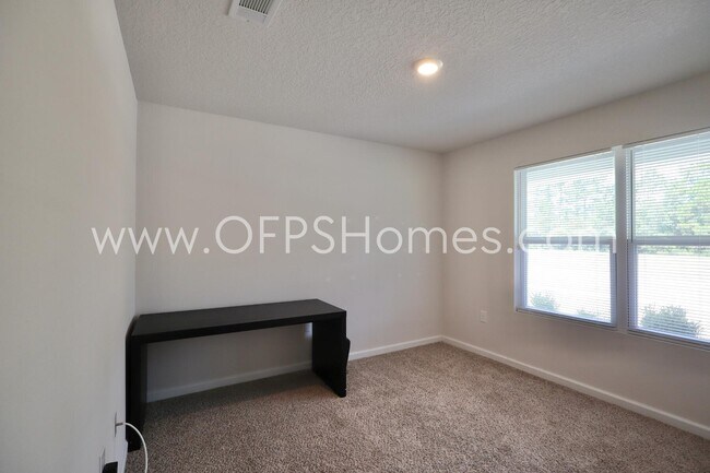 Building Photo - 3582 Sugar Maple Ln