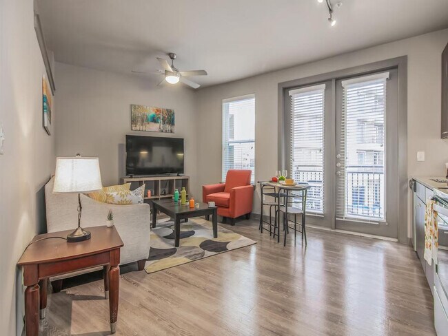 Foto del edificio - 1915 Canterbury St