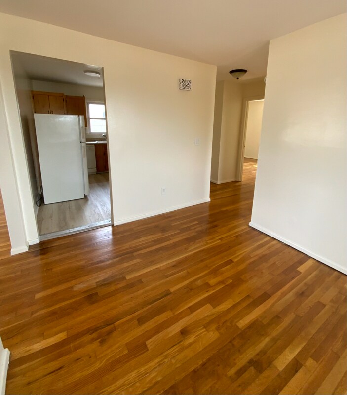 Foto principal - 3611 Grand Ave