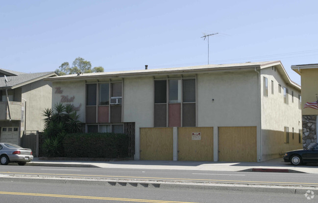 Foto del edificio - West Wind Apartments