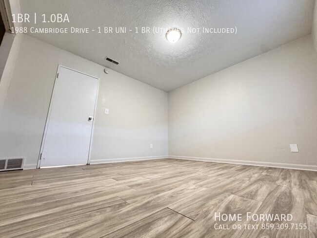 Foto del edificio - 1988 Cambridge Dr