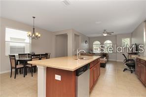 Foto del edificio - 9029 Aspen Hollow Pl