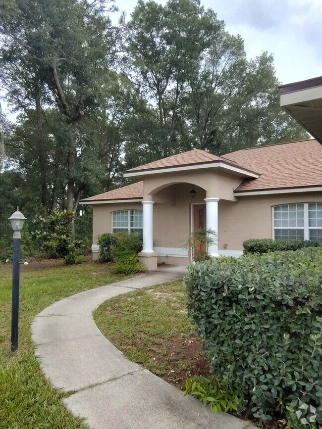 Building Photo - 10311 SW 54th Ct