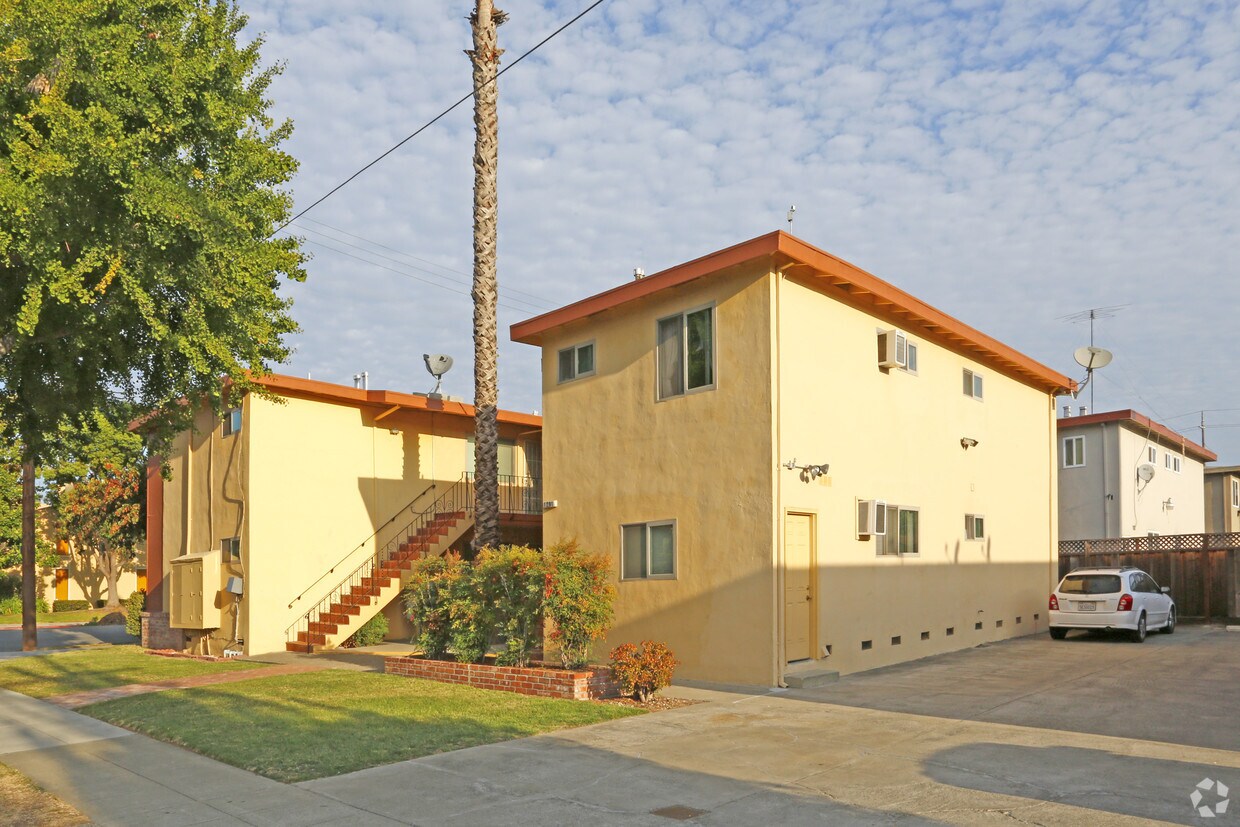 Foto principal - 1291 Pedro St