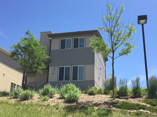 Building Photo - 9627 Dunning Cir