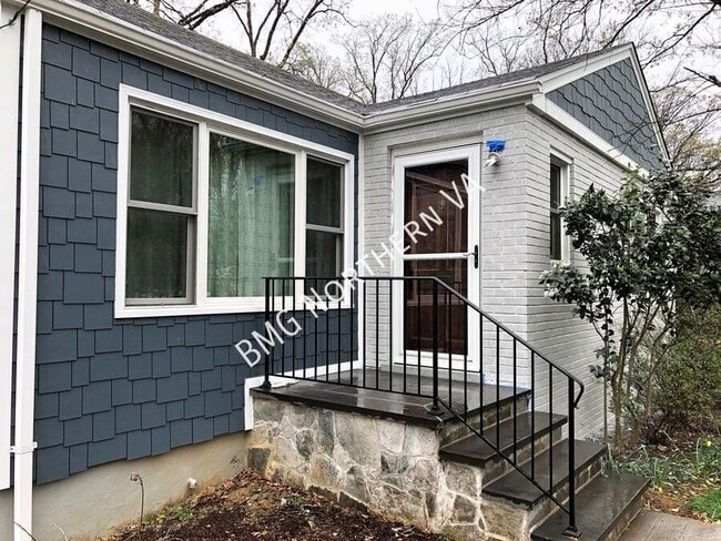 Photo - 1100 S Forest Dr House