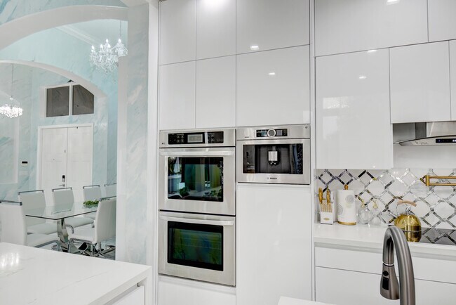 Building Photo - 11910 Osprey Point Cir