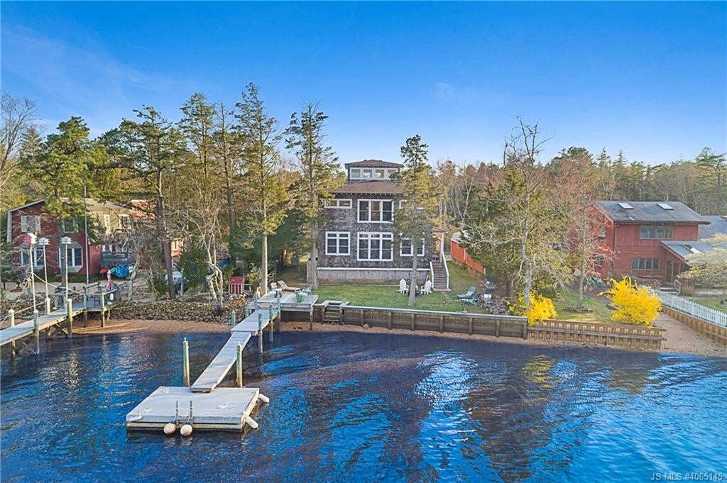 Foto principal - 5328 River Dr