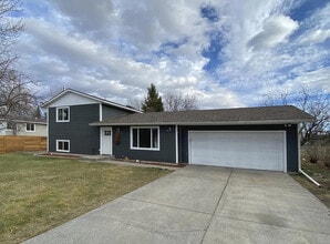 Building Photo - 314 N Yellowstone Ave
