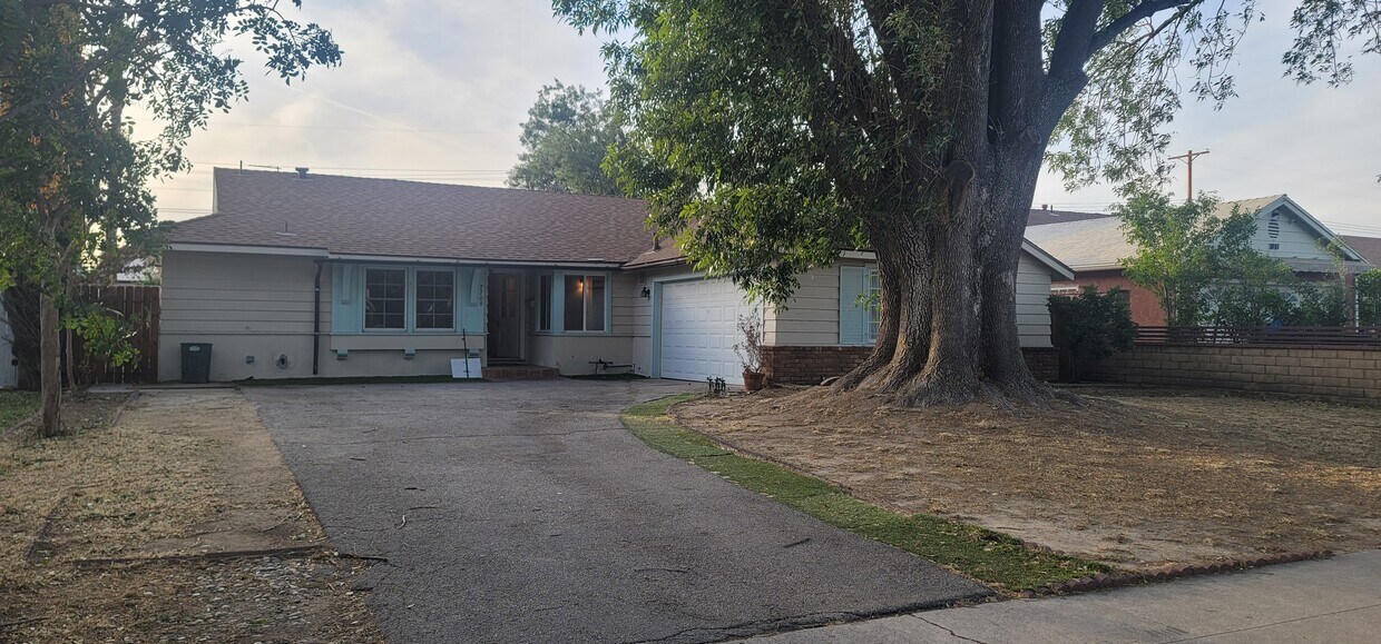 7709 Variel Ave, Canoga Park, CA 91304 House Rental in Canoga Park