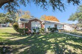 Foto principal - Beautifully Crafted 4 bedroom 2 bath in Fo...