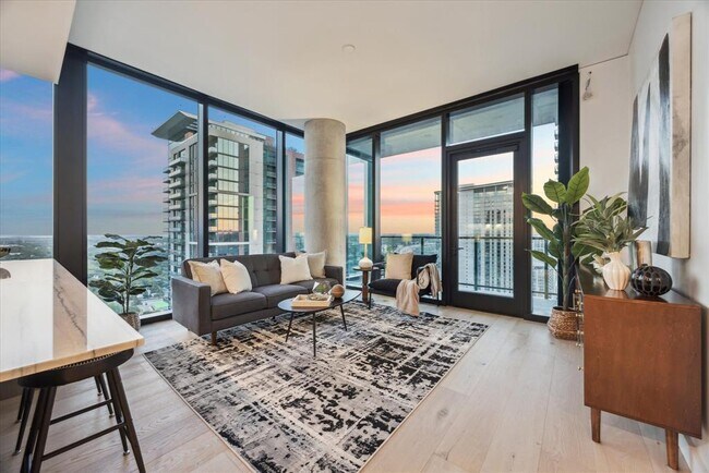 Foto del edificio - 610 Davis St