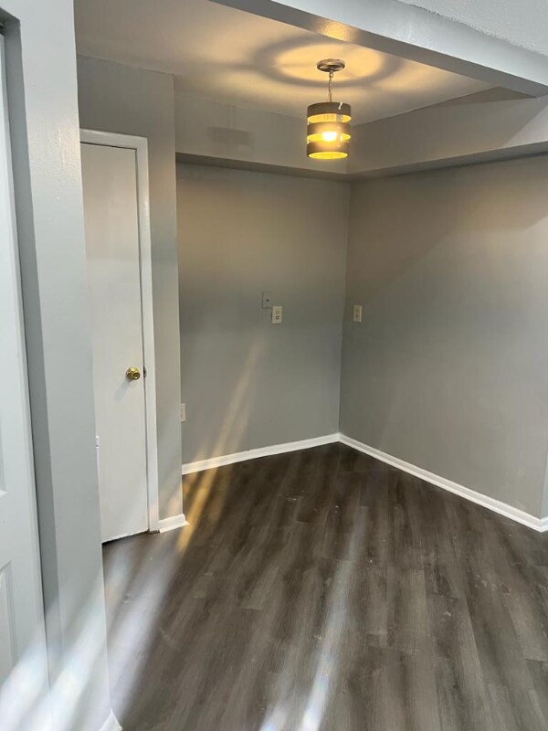 Building Photo - 8014 Tommy Ct