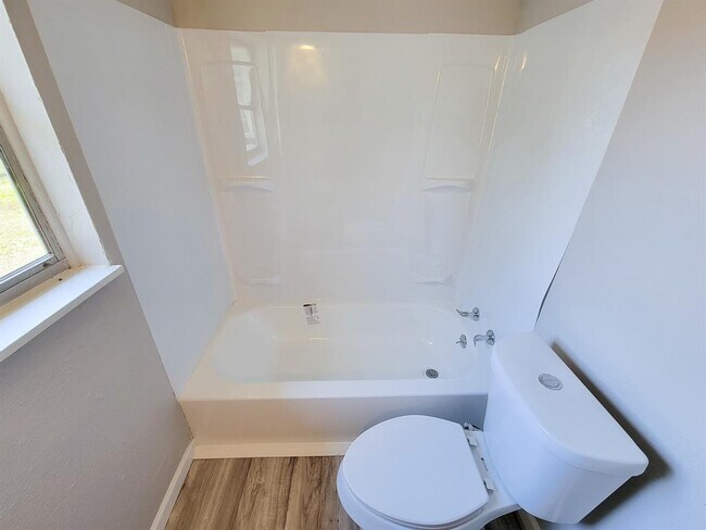 Foto del edificio - 3417 Bacon St
