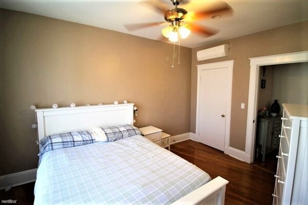 Building Photo - 33 Dwight St