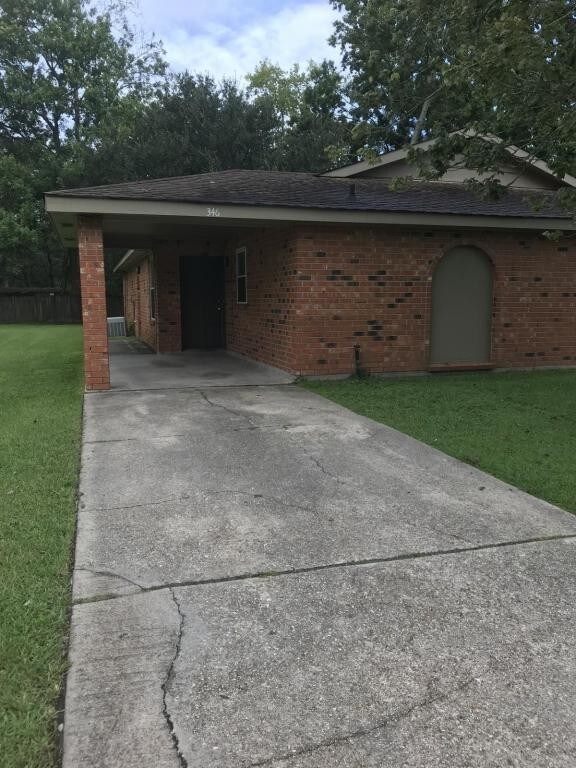 Foto del edificio - 346 Woodland Court, Boutte, LA 70039