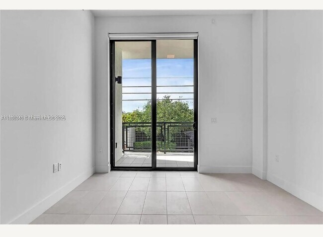 Foto del edificio - 1030 15th St