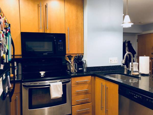 Cocina - 2608 Sherman Ave NW