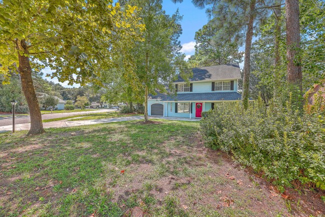 Building Photo - West Point Home - Minutes from IOP!